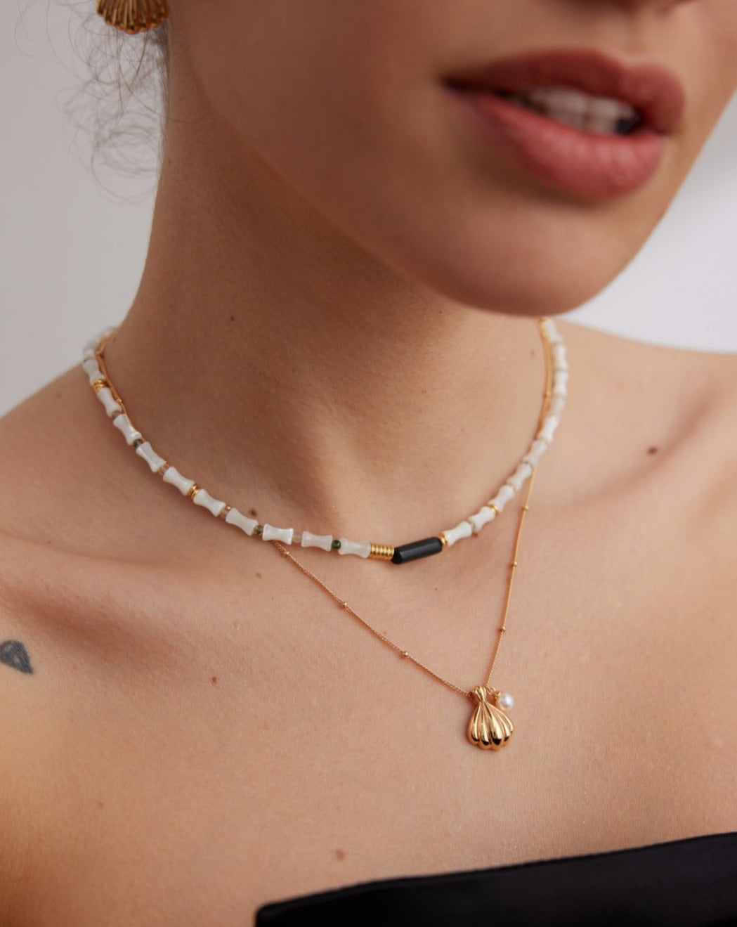 Summer Breeze: Adjustable Pure Silver Shell Pearl Necklace