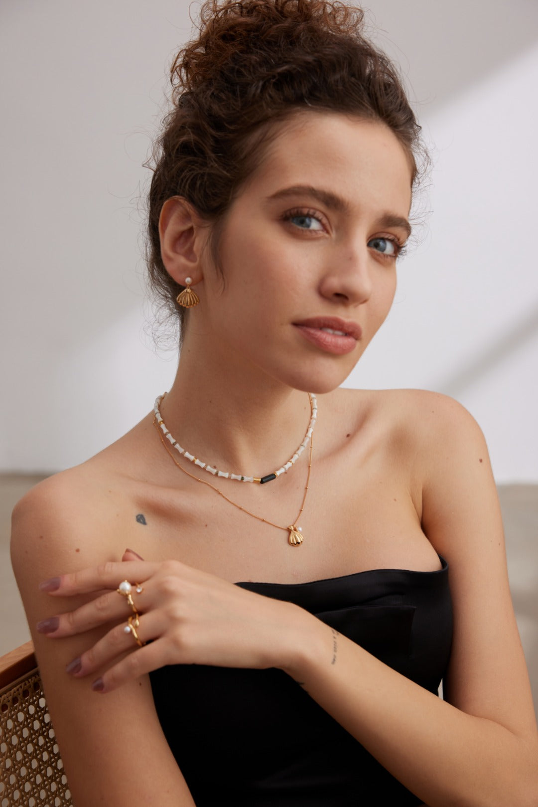 Summer Breeze: Adjustable Pure Silver Shell Pearl Necklace