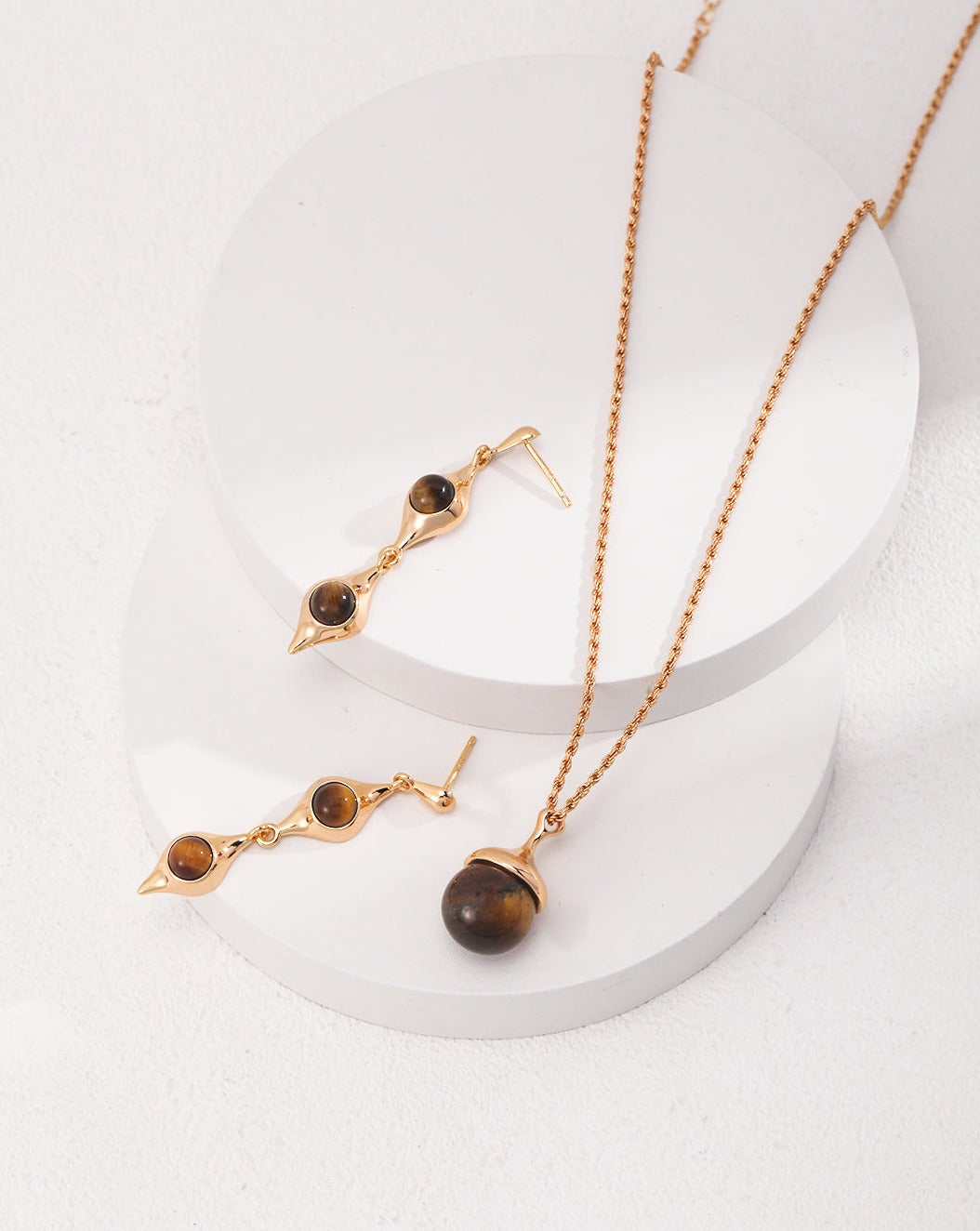 Little Hazelnut Pinecone Silver Necklace with Tiger's Eye & Gray Shell Pearls
