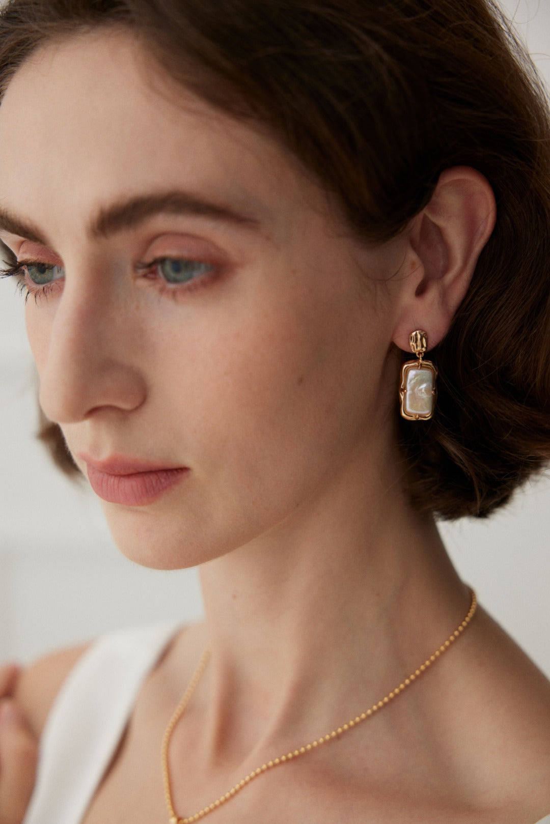 Radiant Ocean Square Pearl Stud Earrings