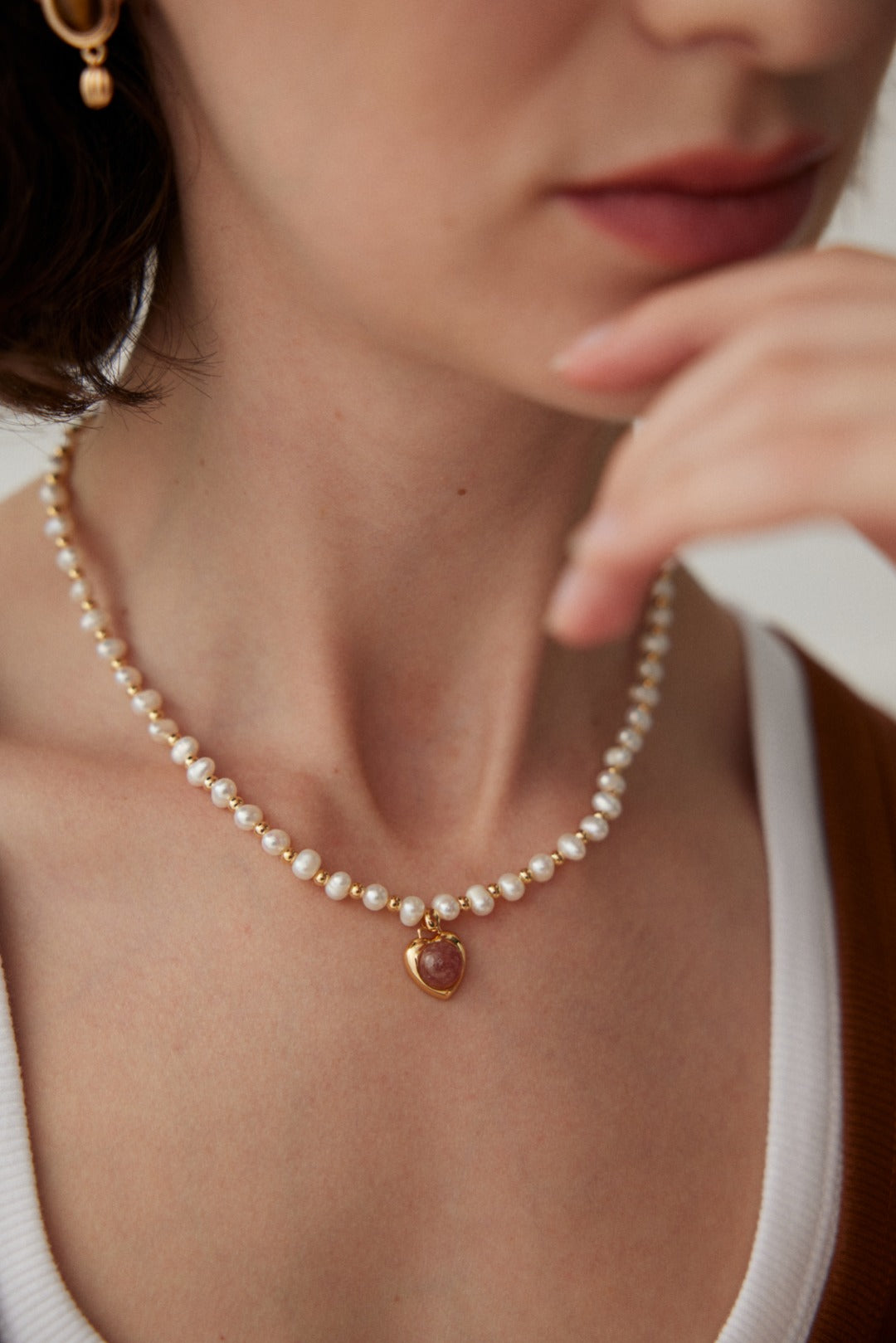 Sweet Fantasy Pearl Necklace with Strawberry Quartz Pendant