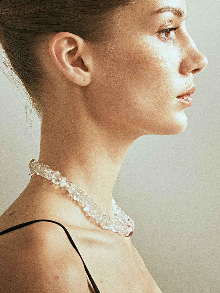 Radiant Majesty: Transparent Crystal and Pearl Necklace