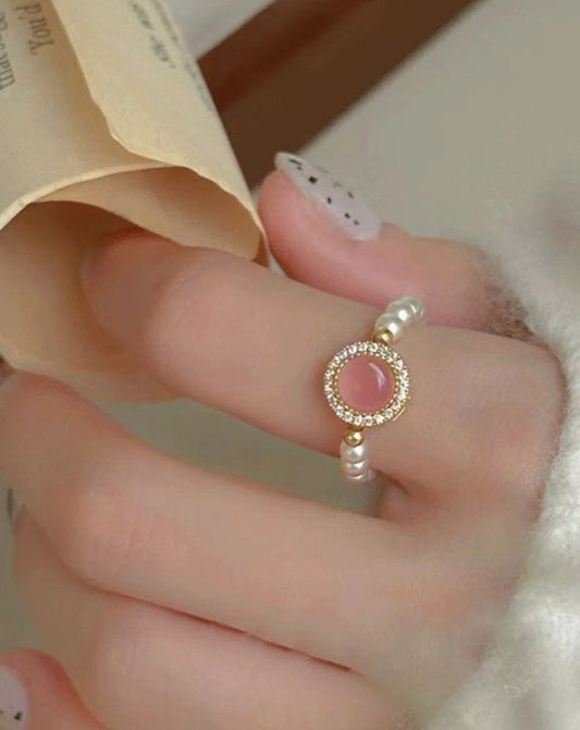 Pink Chalcedony and Pearl Ring: Light-Responsive Stone